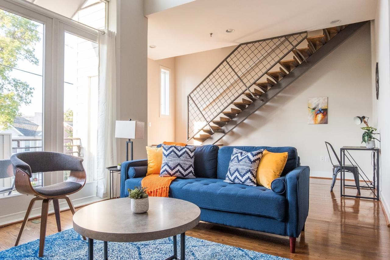Frontdesk Nulu Apts Louisville Bagian luar foto